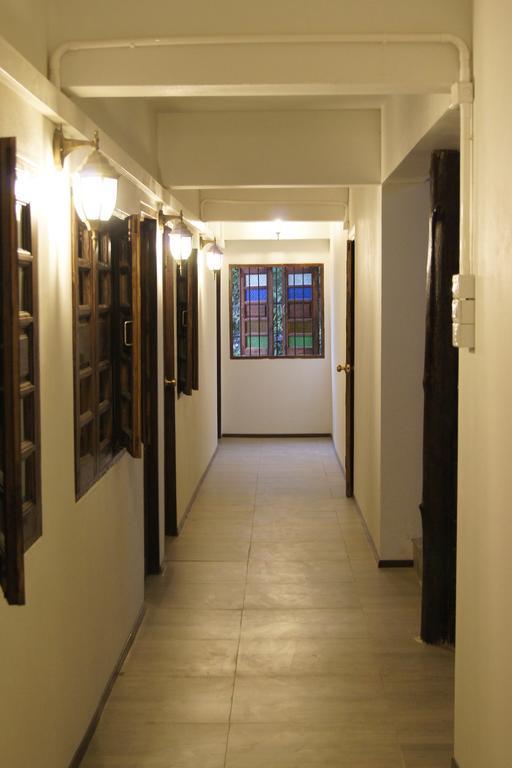The Corner Inn Чиангмай Номер фото