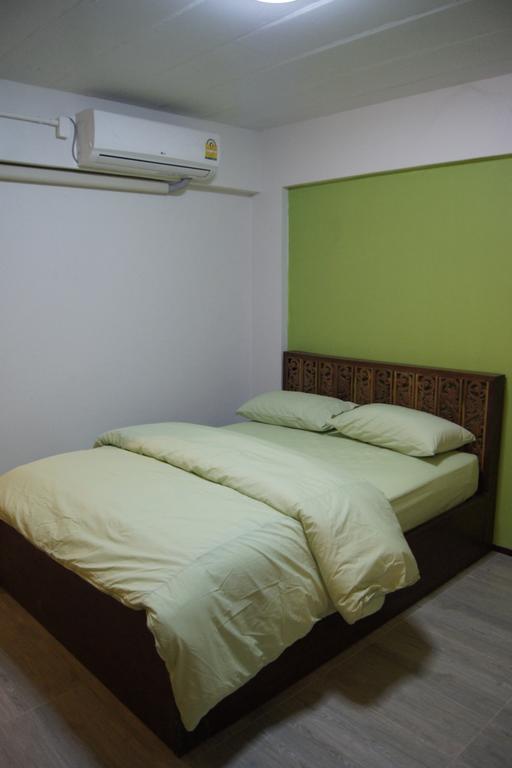 The Corner Inn Чиангмай Номер фото