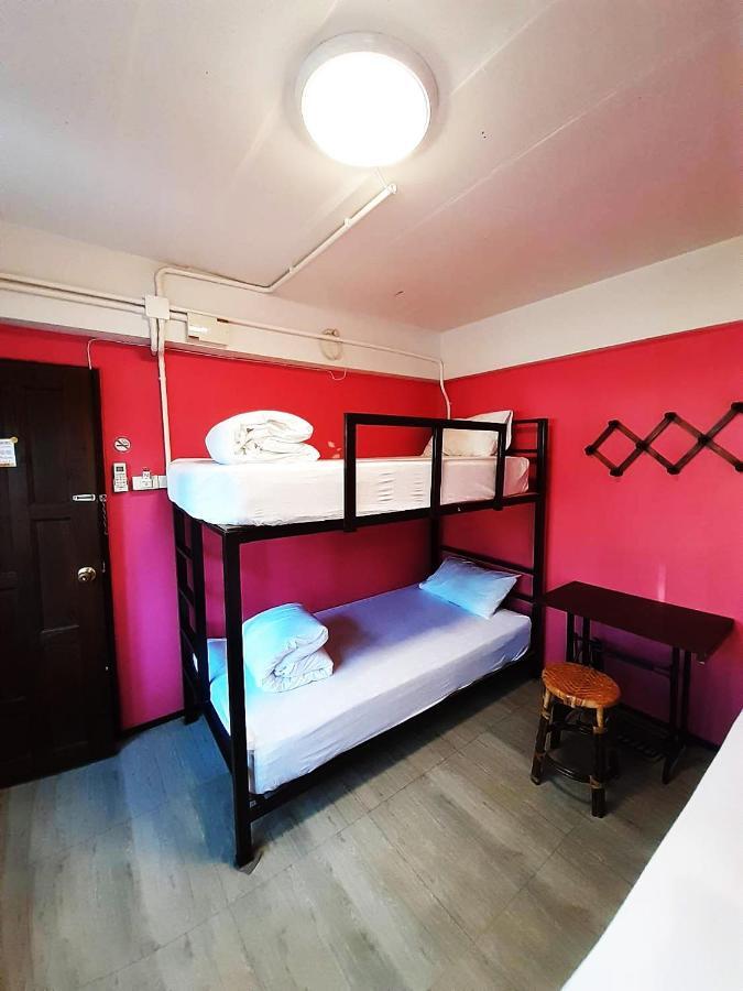 The Corner Inn Чиангмай Экстерьер фото