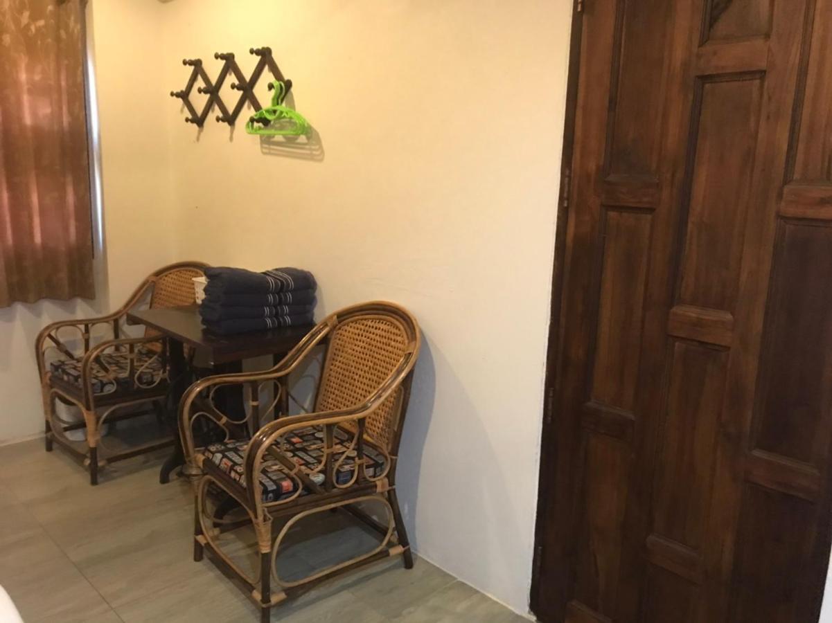 The Corner Inn Чиангмай Экстерьер фото