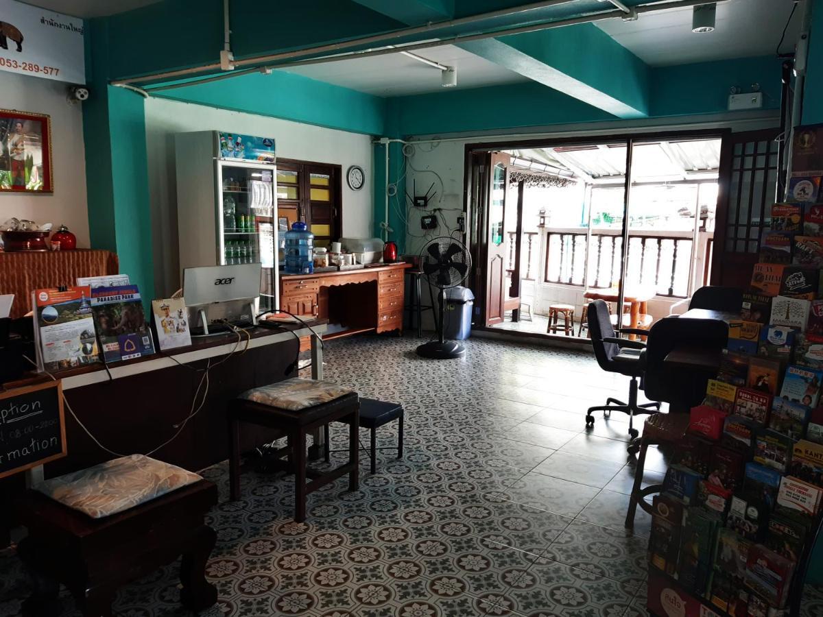 The Corner Inn Чиангмай Экстерьер фото